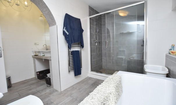 Sprzedaż - Finca nieruchomość wiejska -
Heredades