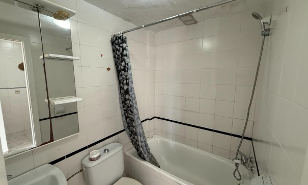 Återförsäljning - Radhus -
Torrevieja - Carrefour