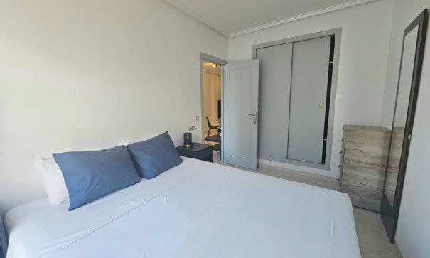 Sale - Apartment Flat -
Torrevieja - Nueva Torrevieja