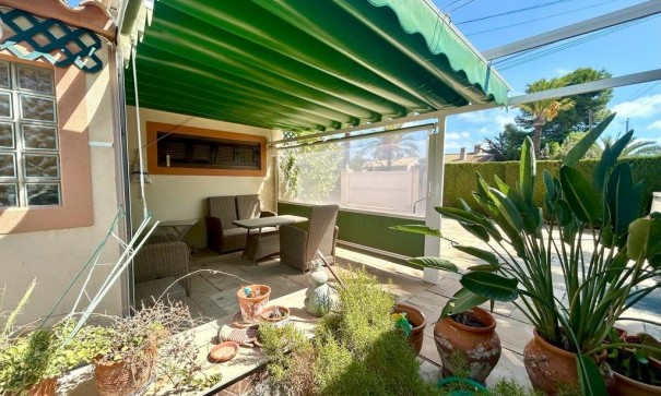 Venta - Chalet Independiente -
Orihuela Costa - Cabo Roig