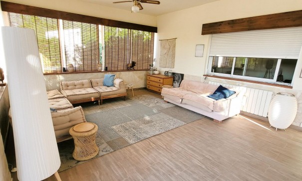 Sale - Detached Villa -
La Romana