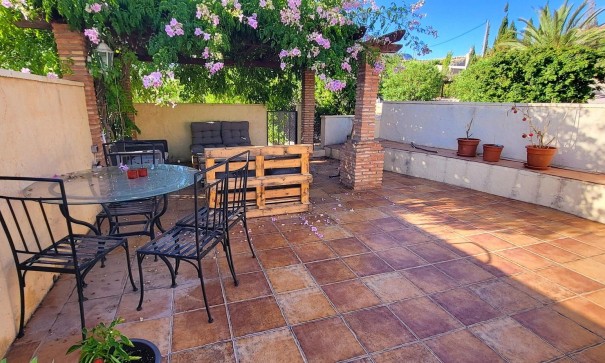 Sale - Detached Villa -
La Romana