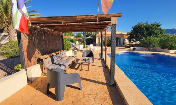 Sale - Detached Villa -
La Romana