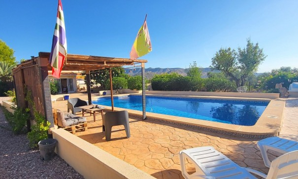 Sale - Detached Villa -
La Romana