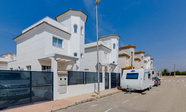 New Build - Detached Villa -
San Fulgencio - El Oasis