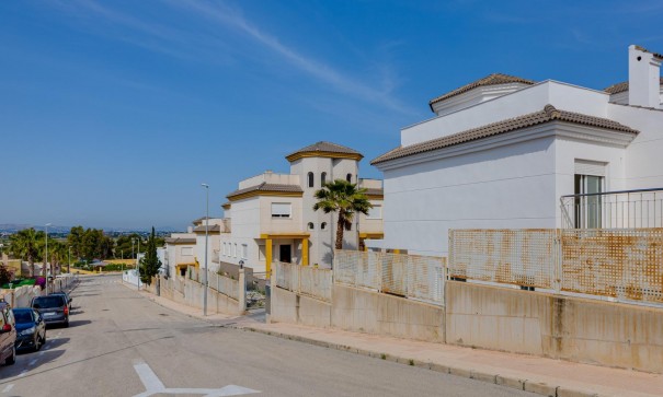 New Build - Detached Villa -
San Fulgencio - El Oasis