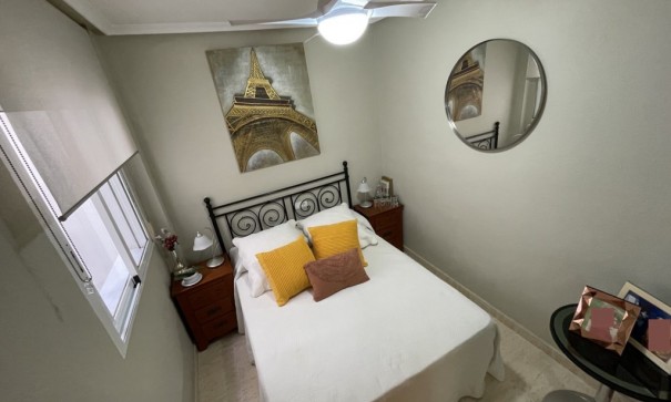 Sprzedaż - Apartament mieszkanie -
Torrevieja