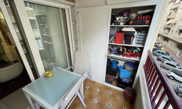 Sprzedaż - Apartament mieszkanie -
Torrevieja