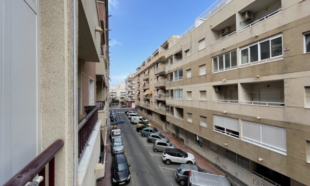 Sprzedaż - Apartament mieszkanie -
Torrevieja