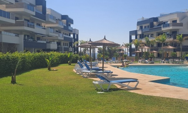 Resale - Wohnung Appartement -
Playa Flamenca