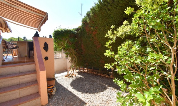 Sale - Detached Villa -
Orihuela Costa - Los Balcones