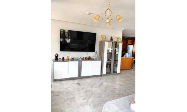 Venta - Chalet Independiente -
Algorfa - Algorfa (La Finca Golf)