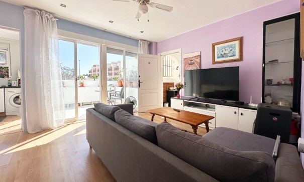 Revente - Appartement -
Orihuela Costa