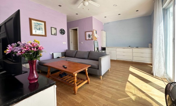 Revente - Appartement -
Orihuela Costa