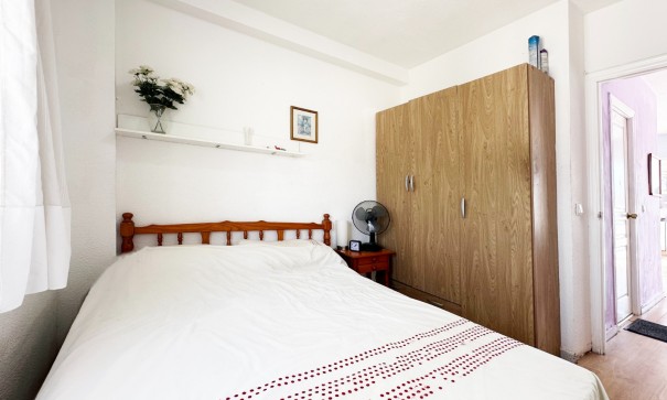 Revente - Appartement -
Orihuela Costa