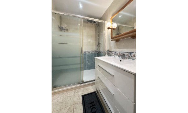 Revente - Appartement -
Orihuela Costa