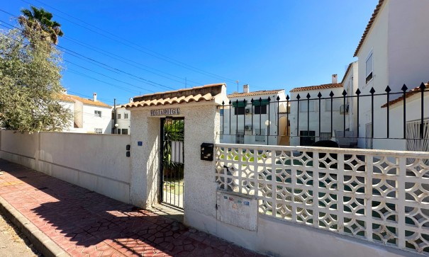 Revente - Appartement -
Orihuela Costa