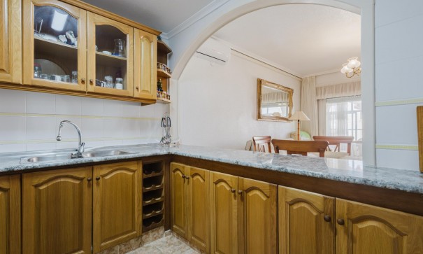 Sale - Apartment Flat -
Torrevieja - Playa de los Naufragos