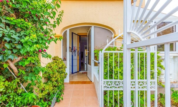 Sale - Villa -
Orihuela Costa - La Zenia- Orihuela costa