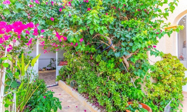 Sale - Villa -
Orihuela Costa - La Zenia- Orihuela costa