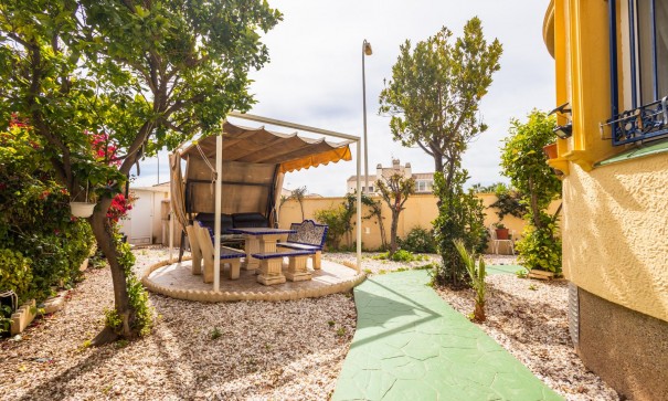 Sale - Villa -
Orihuela Costa - La Zenia- Orihuela costa