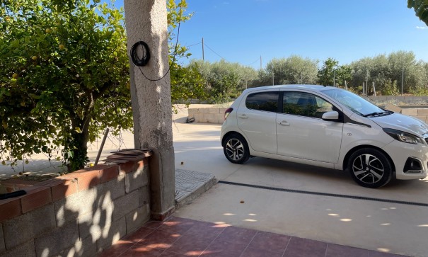 Återförsäljning - Finca lantlig egendom -
Crevillente