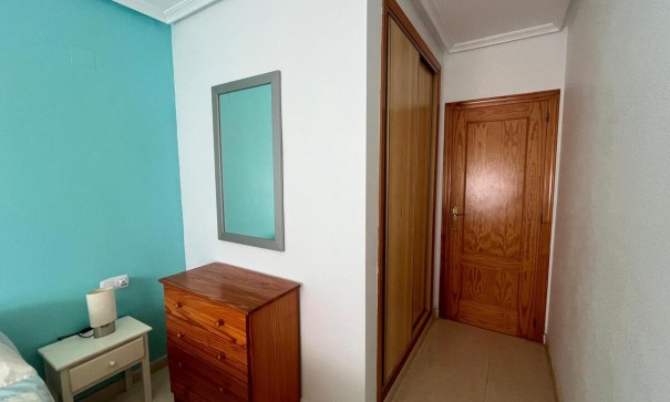 Herverkoop - Apartement Flat -
Algorfa