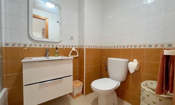 Herverkoop - Apartement Flat -
Algorfa