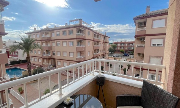 Herverkoop - Apartement Flat -
Algorfa