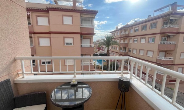 Herverkoop - Apartement Flat -
Algorfa