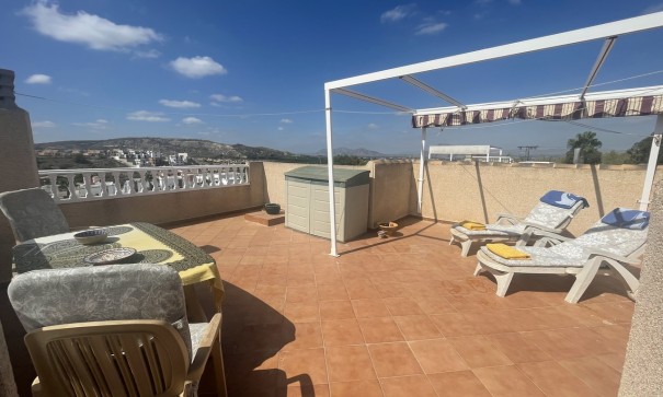 Återförsäljning - Fristående villa -
Algorfa