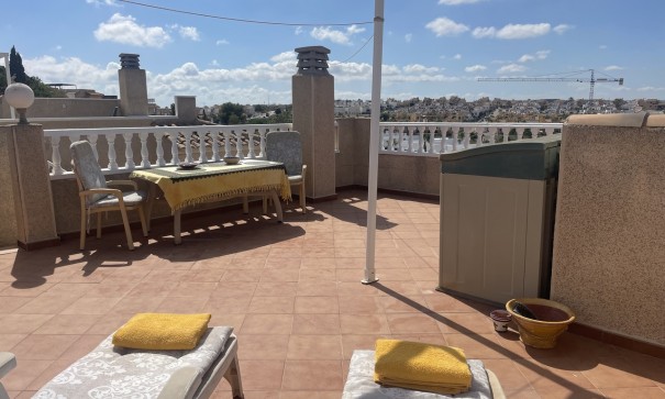 Återförsäljning - Fristående villa -
Algorfa