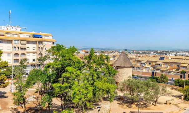 Sale - Apartment Flat -
Torrevieja - Playa de los locos