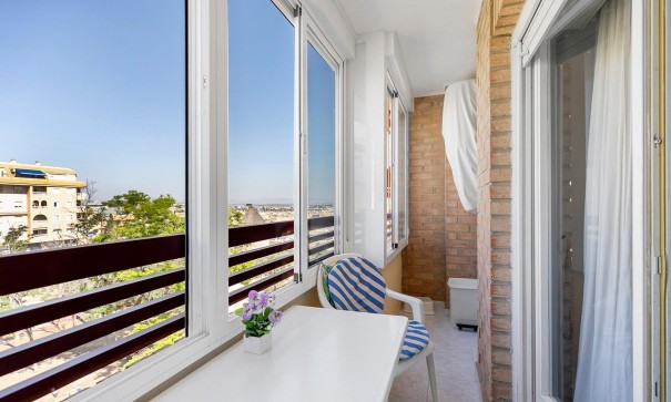 Sale - Apartment Flat -
Torrevieja - Playa de los locos