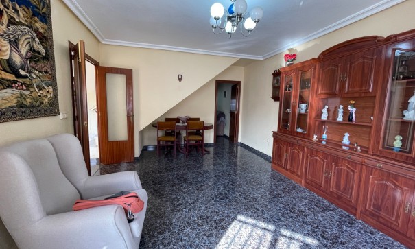 Sale - Town house -
Jacarilla - Comunidad Valenciana