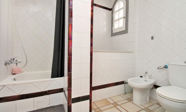 Återförsäljning - Lägenhet lägenhet -
Villamartín