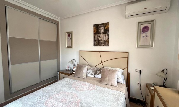 Återförsäljning - Fristående villa -
Algorfa