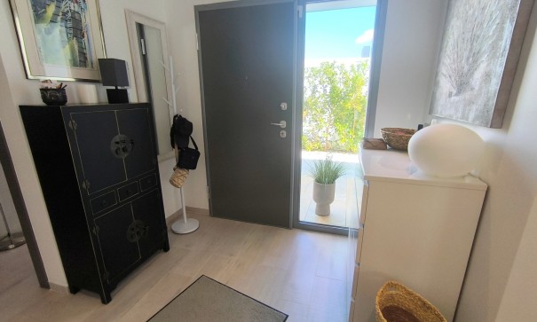 Videresalg - Fritliggende villa -
Algorfa