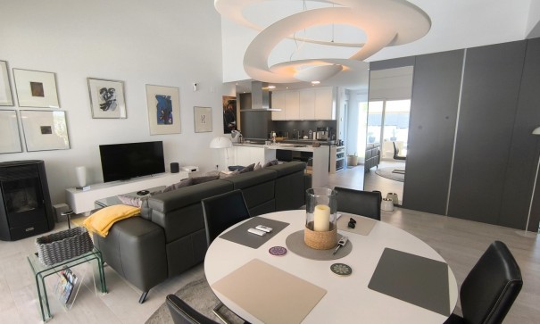 Videresalg - Fritliggende villa -
Algorfa