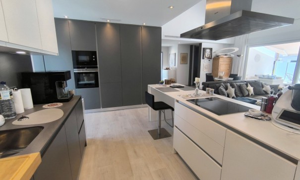 Videresalg - Fritliggende villa -
Algorfa