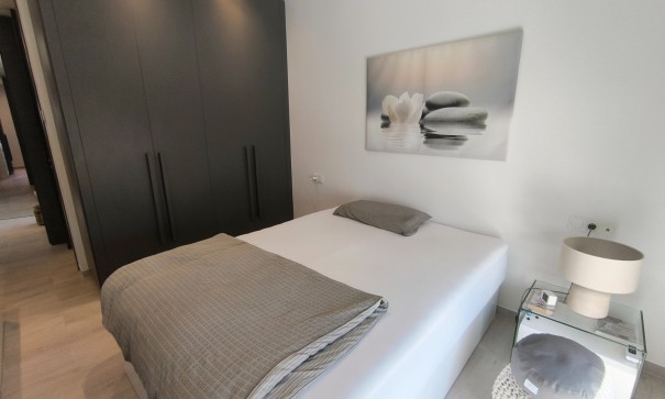 Videresalg - Fritliggende villa -
Algorfa