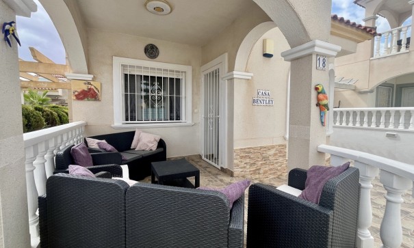 Revente - Villa Individuelle -
Algorfa