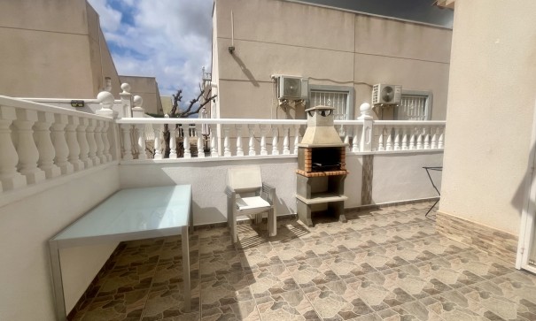 Revente - Villa Individuelle -
Algorfa