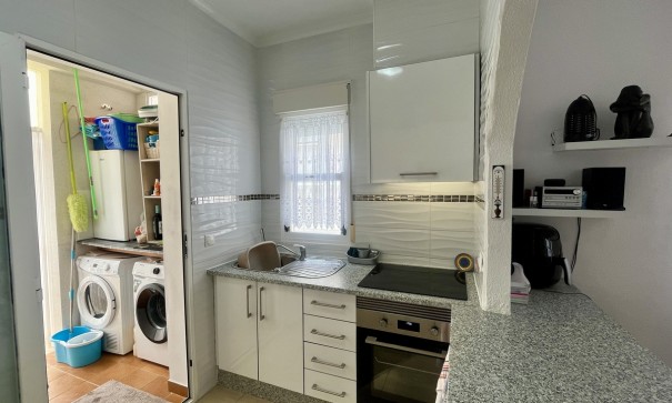 Revente - Villa Individuelle -
Algorfa