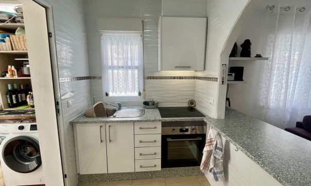 Revente - Villa Individuelle -
Algorfa