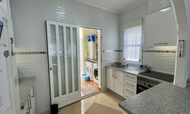 Revente - Villa Individuelle -
Algorfa