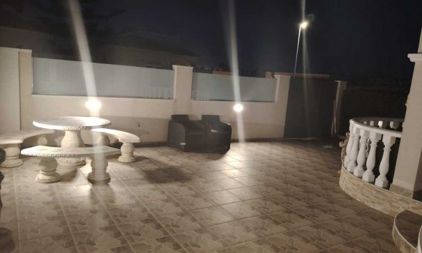 Revente - Villa Individuelle -
Algorfa