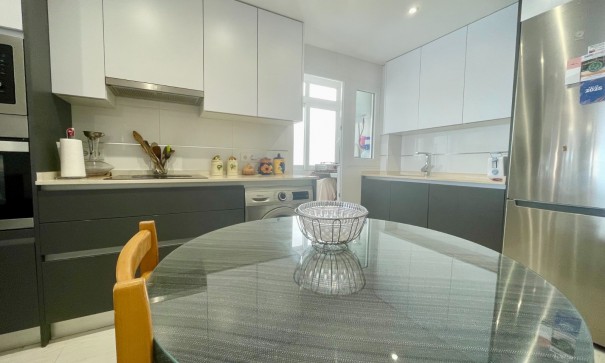 Sale - Apartment Flat -
Torrevieja - Playa del Cura