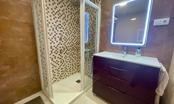 Sale - Apartment Flat -
Torrevieja - Playa del Cura