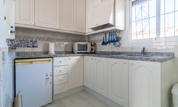 Sale - Apartment Flat -
Torrevieja - Playa de los Naufragos